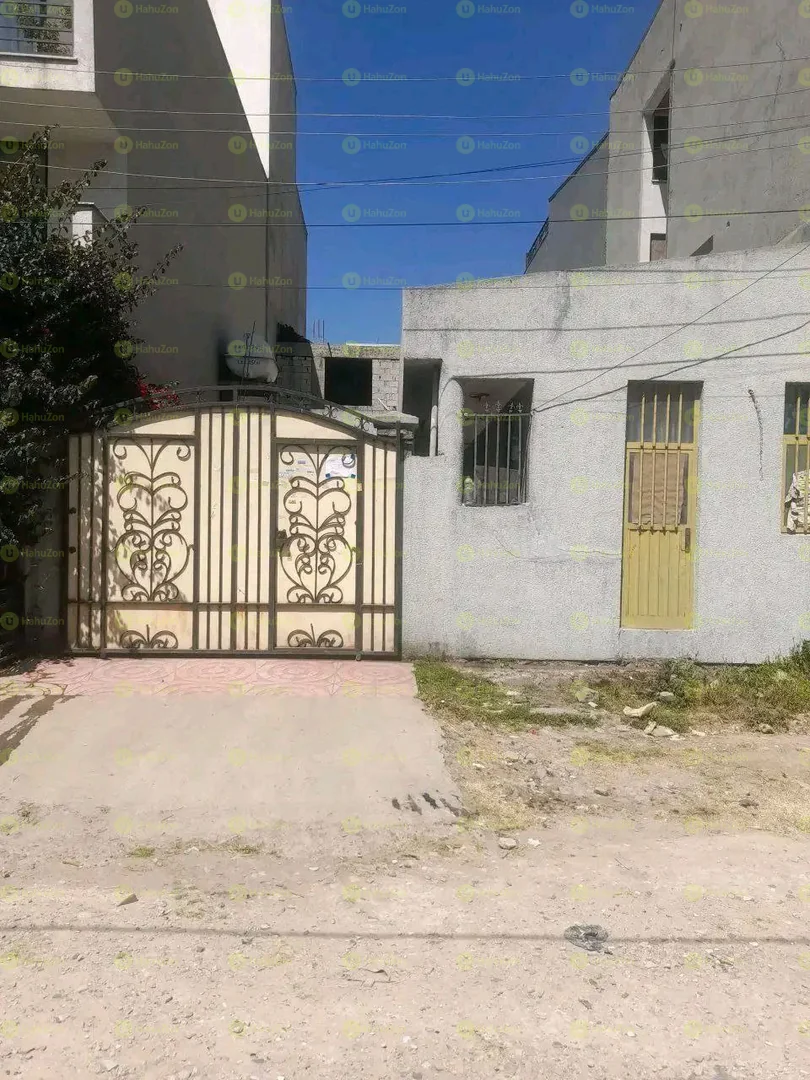 150 ካሬ የሚሸጥ ቤት በአያት