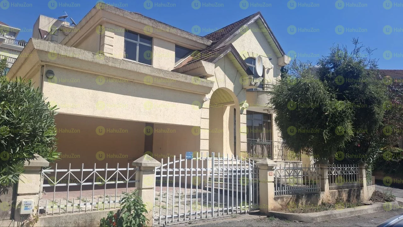 260 ካሬ የሚሸጥ G+1 ቤት በ ሲ.ኤም.ሲ የተባበሩት አካባቢ