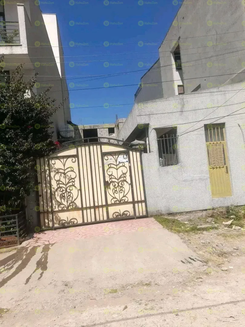 150 ካሬ የሚሸጥ ቤት በአያት