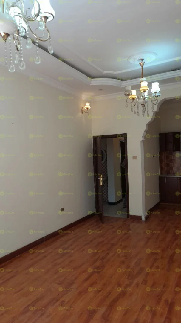 150 ካሬ የሚሸጥ ቪለ ቤት በሰሚት