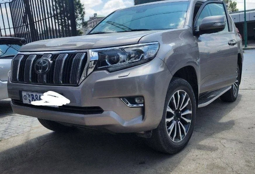 2022 Model-Land-Cruiser Prado