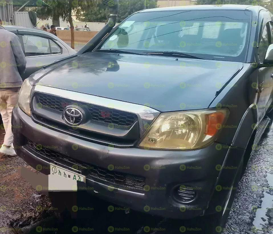 2010 Model-Toyota Hilux