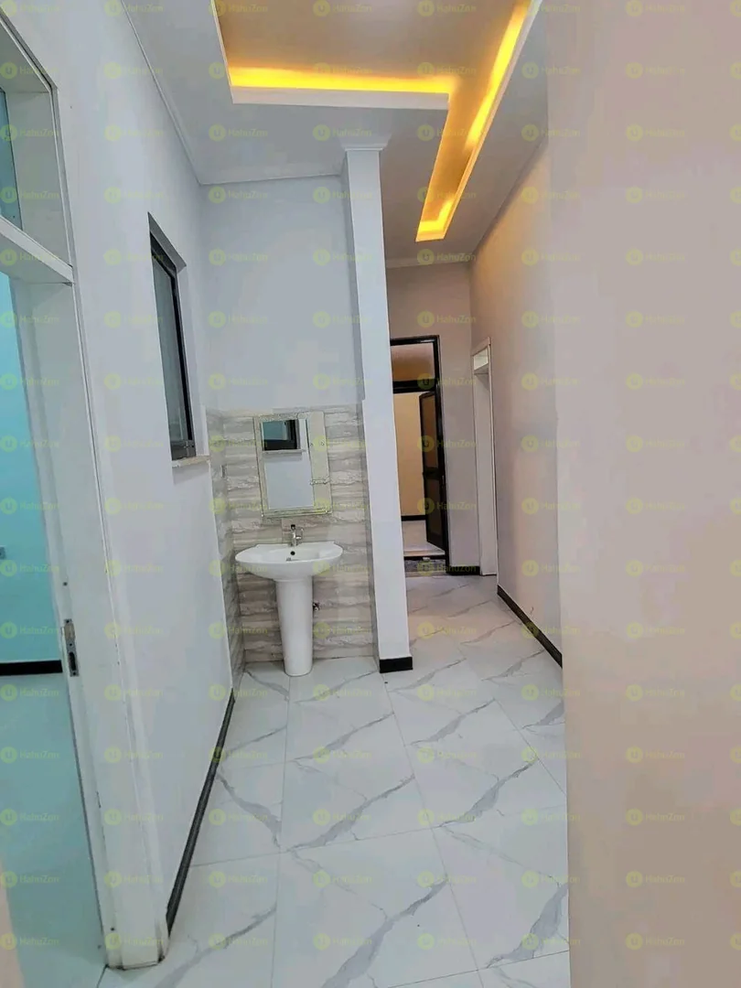 90 ካሬ የሚሸጥ ቪላ ቤት በአያት