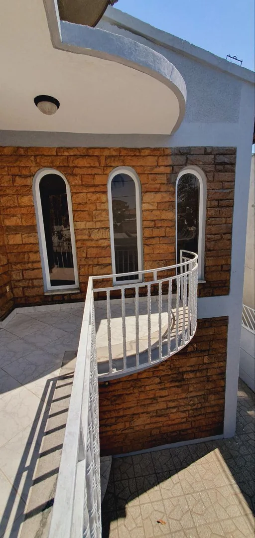 150 ካሬ የሚሸጥ G+1 ቤት በፊጋ አካባቢ