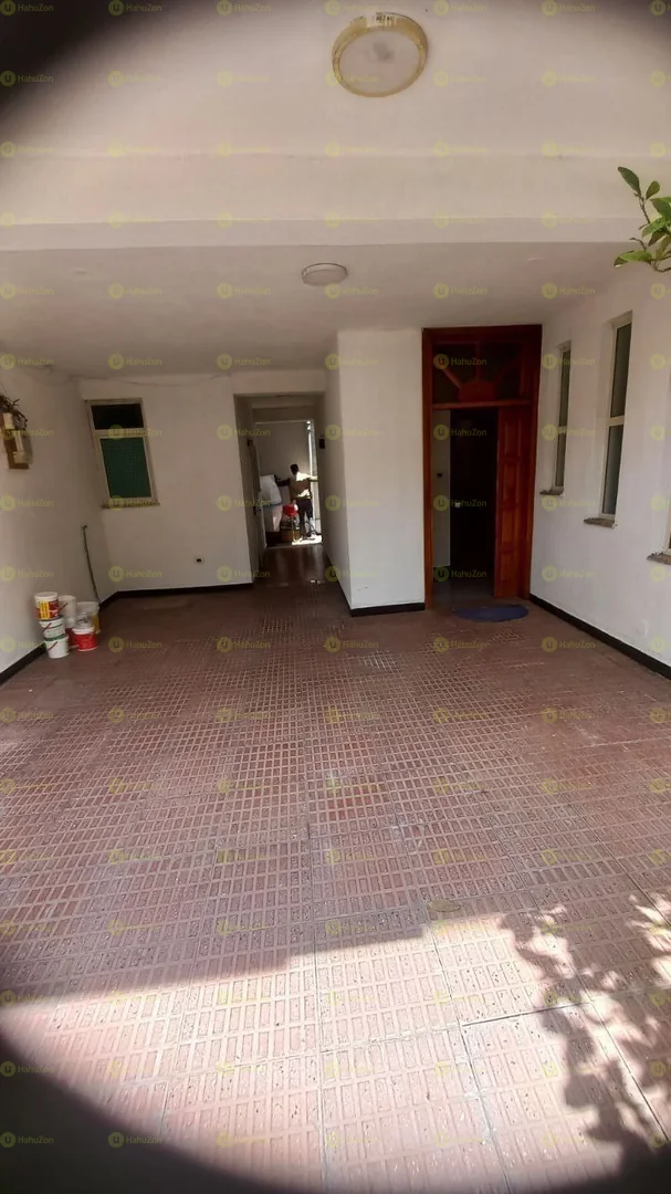 105 ካሬ የሚሸጥ G+2 ቤት በአያት