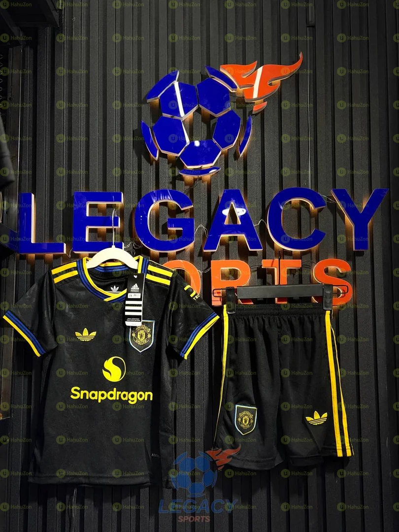 Manchester United 25/26 3rd kit & Brazil Retro Kit