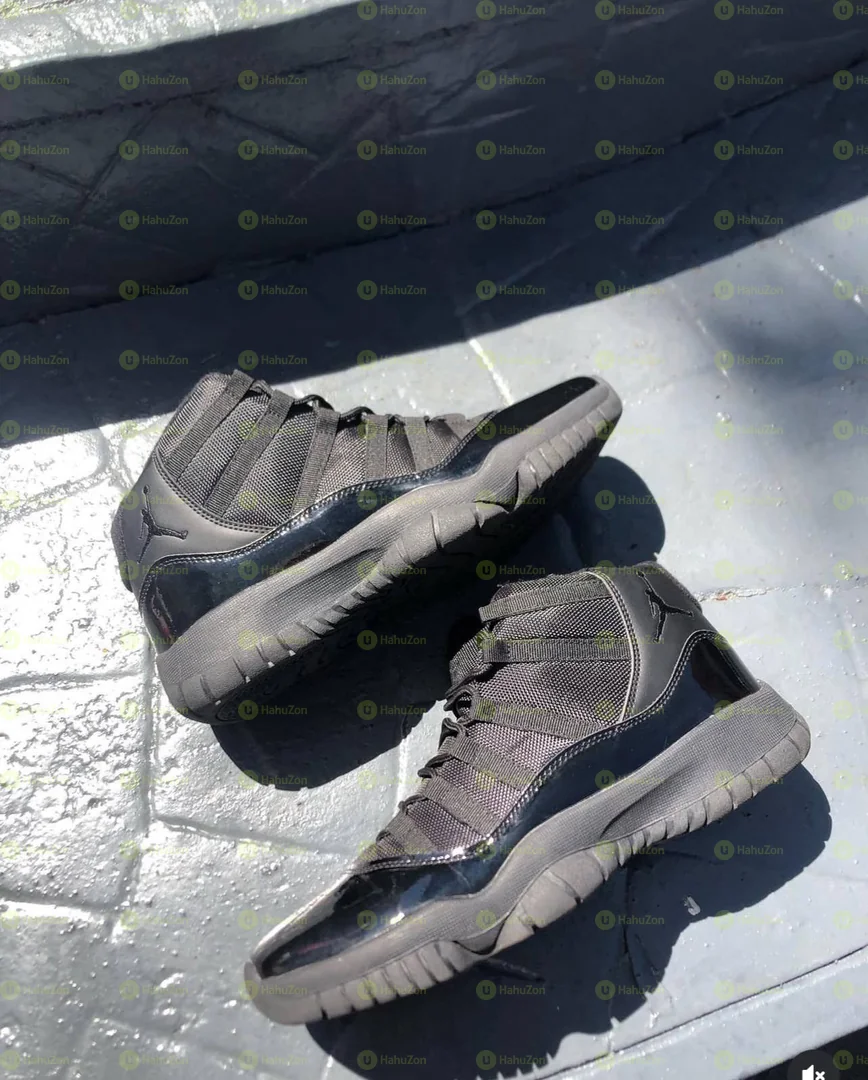 Air Jordan 11 OG Men's Shoes