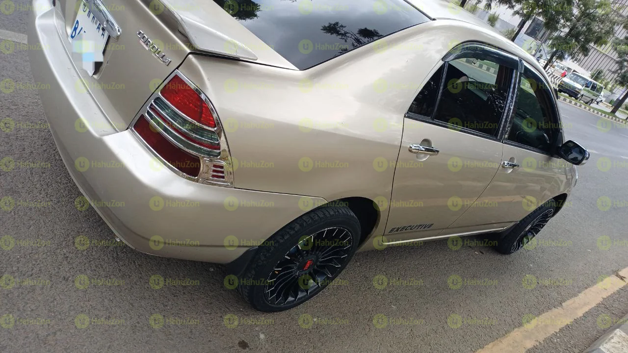 2003 Model-Toyota Corolla