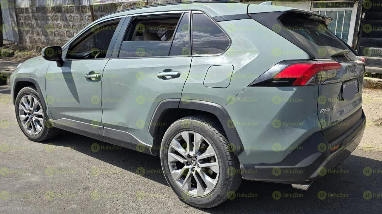 2020 Model-Toyota Rav4