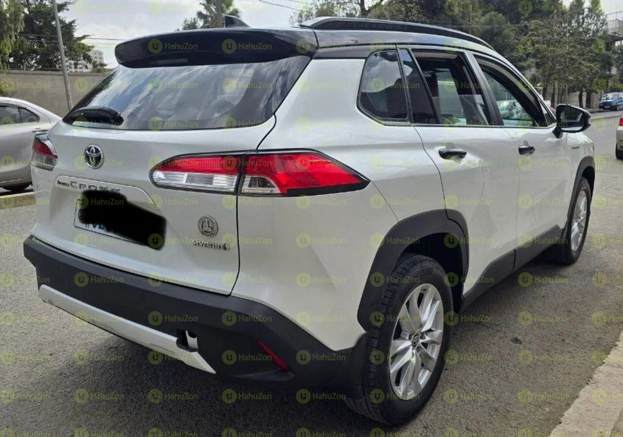 2024 Model-Toyota Corolla Cross Hybrid