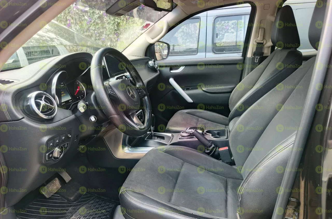 2010 Model-Mercedes Benz X250D