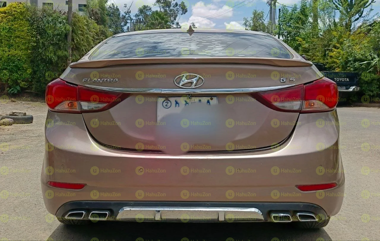 2022 Model-Hyundai Elantra
