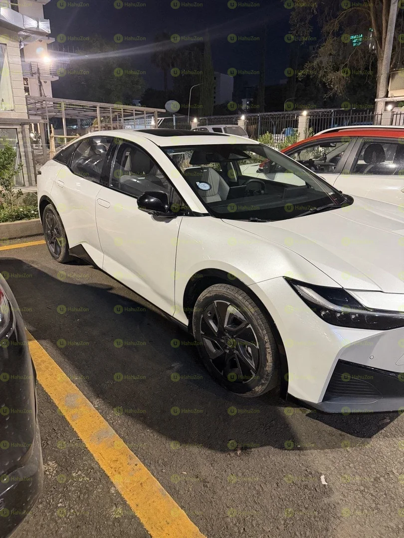 2021 Model-Toyota BZ3 EV