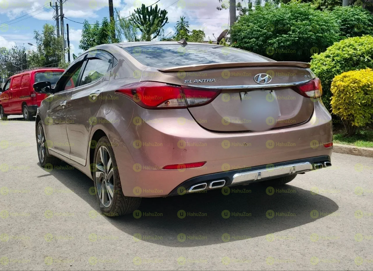 2021 Model-Hyundain Elantra