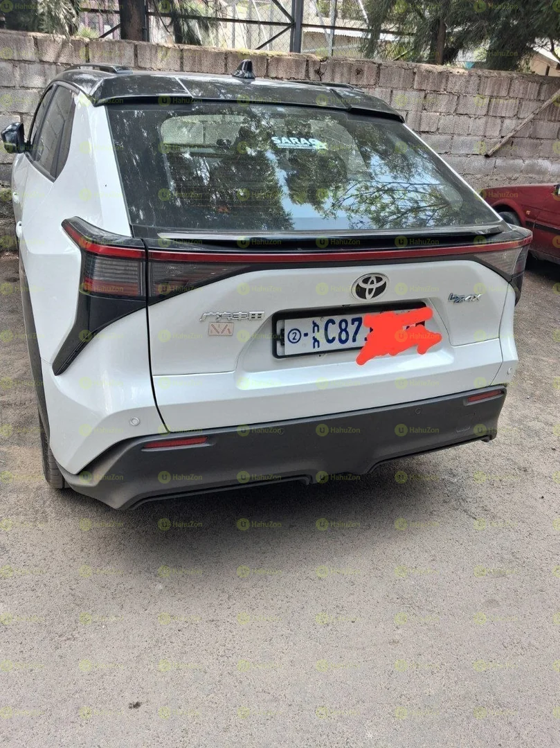 2023 Model-Toyota BZ4X