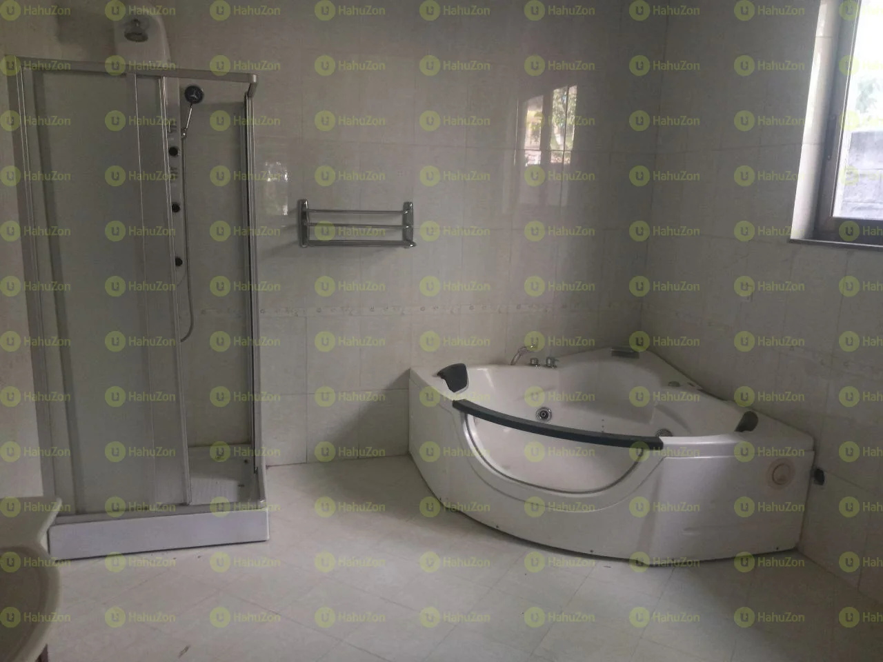 400 ካሬ የሚሸጥ B+G+1 ቤት በአያት