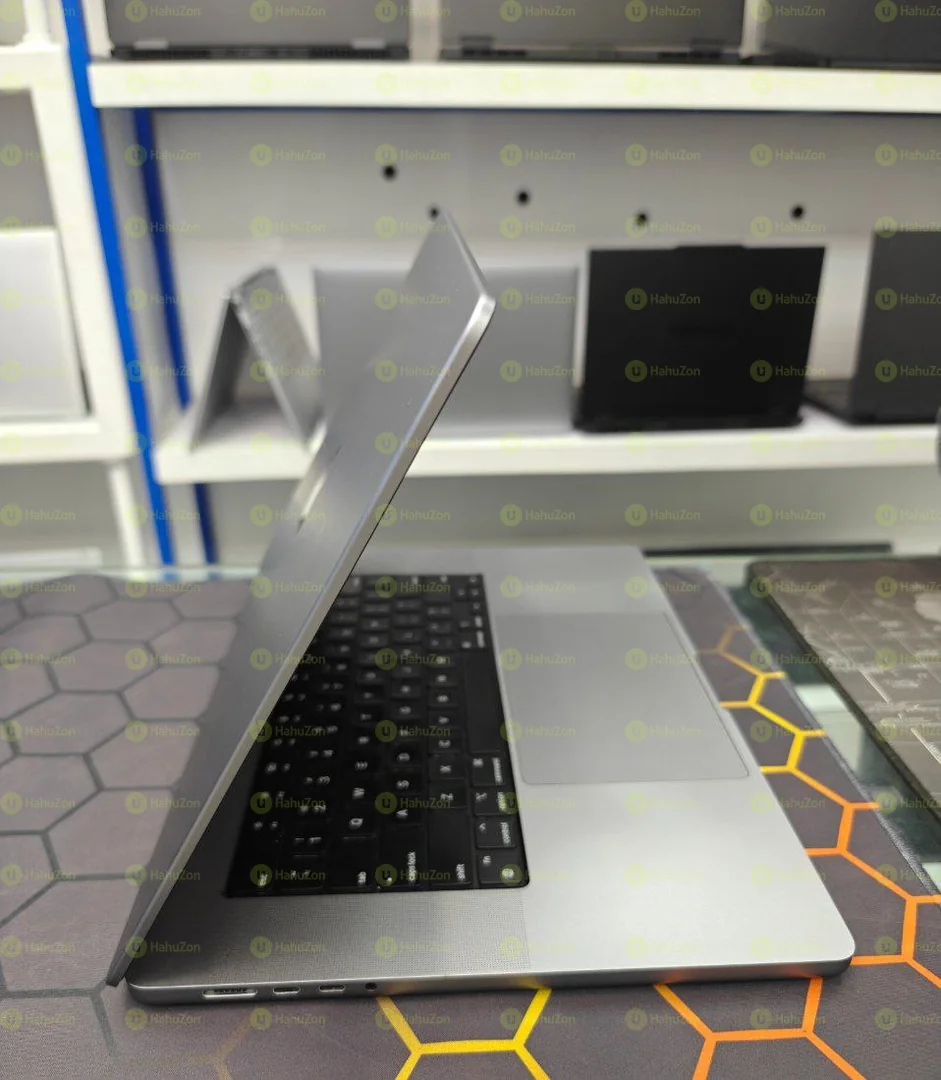 MacBook Pro 10-Core CPU Laptop