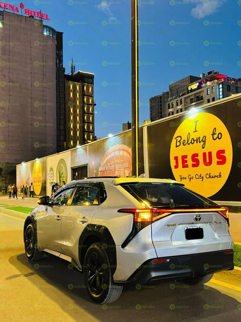 2023 Model-Toyota Bz4x 2WD