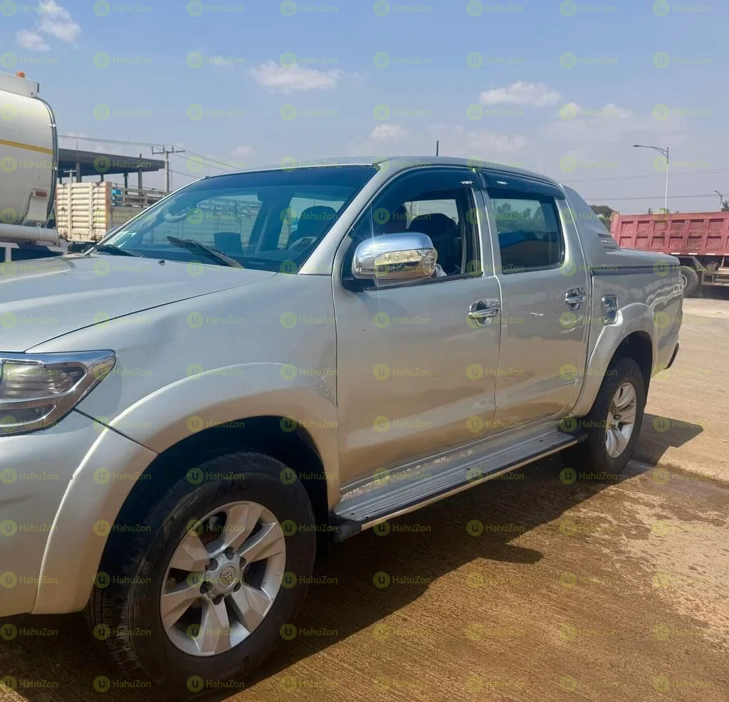 2012 Model- Toyota D4d double