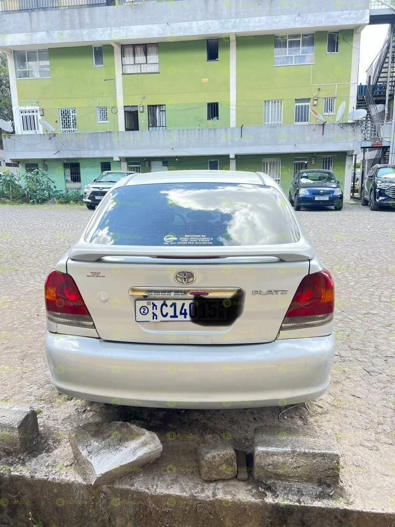2005 Model-Toyota  platz