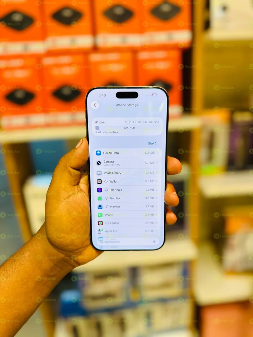 iPhone 16 Pro Max