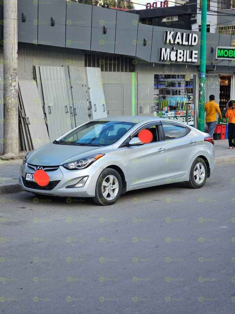 2012 Model-Hyundia Elantra