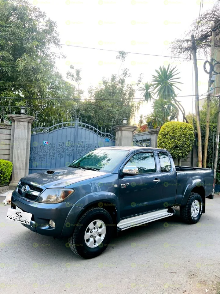 2008 Model-Toyota Hilux