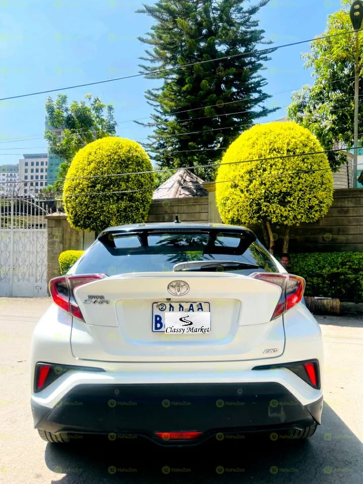 2017 Model-Toyota CHR