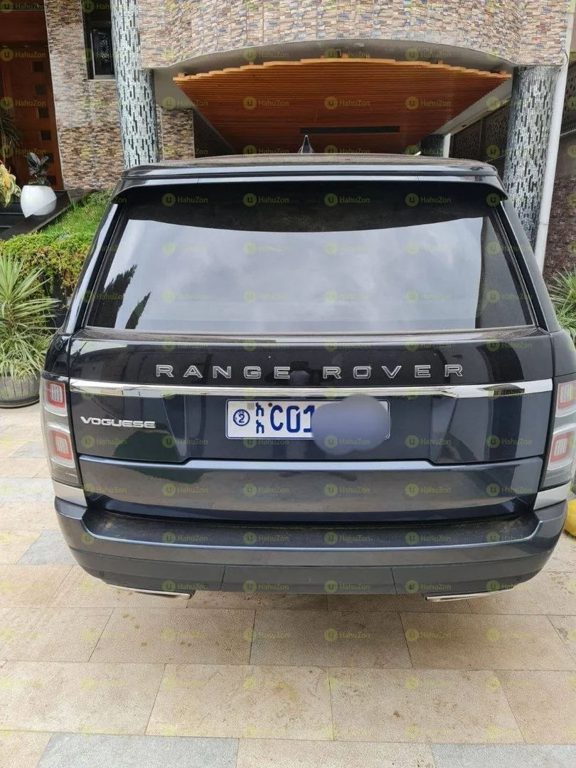 2021 Model-Land Rover Range Rover Vogue