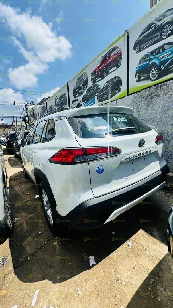 2024 Model-Toyota Corolla Cross Hybrid