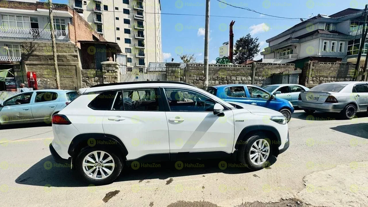 2024 Model-Toyota Corolla Cross Hybrid