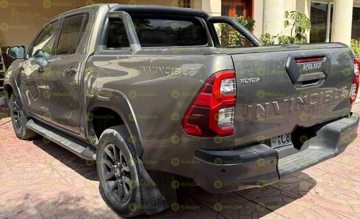 2022 Mode-Toyota Hilux Invisible Double