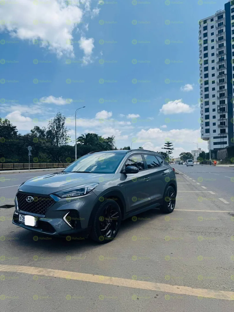 2020 Model-Hyundai Tucson