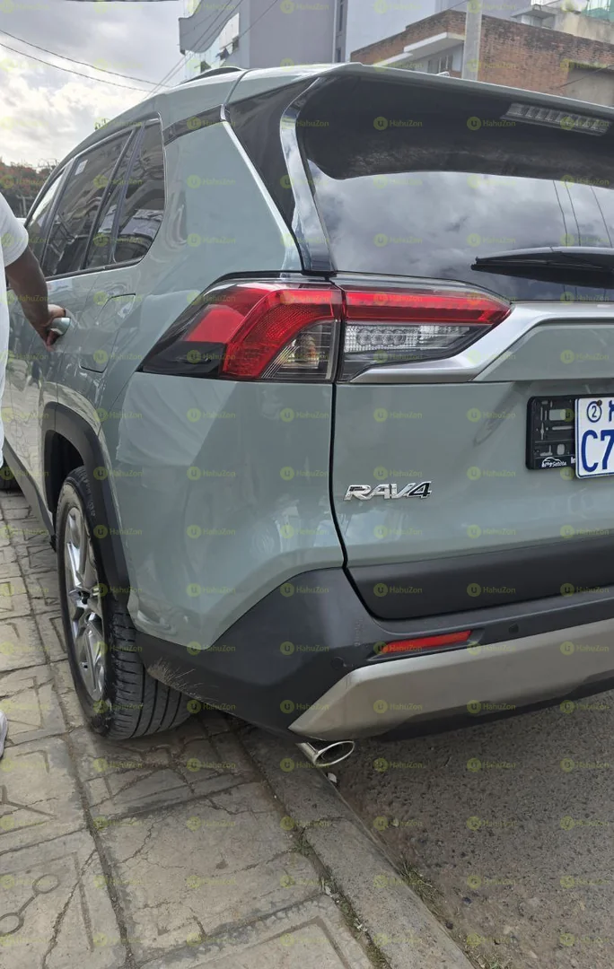 2024 Model-Toyota Rav4 Hybrid