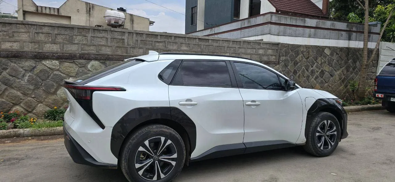 2023 Model-Toyota BZ4X Ultra