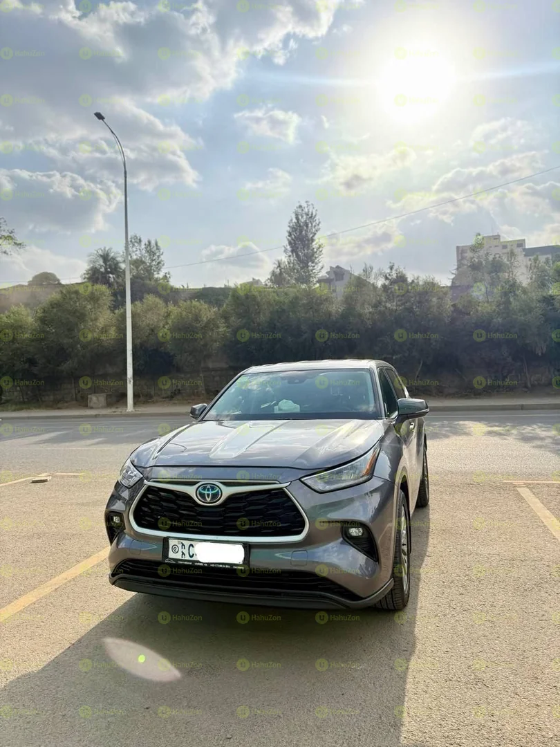 2023 Model-Toyota Highlander Hybrid