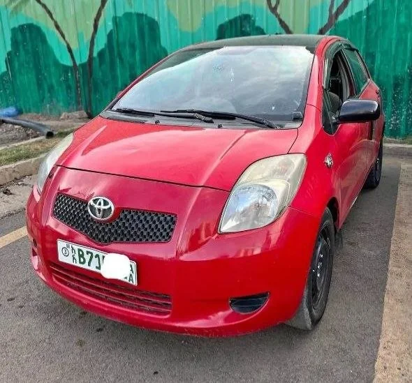 2007 Model-Yaris Compact
