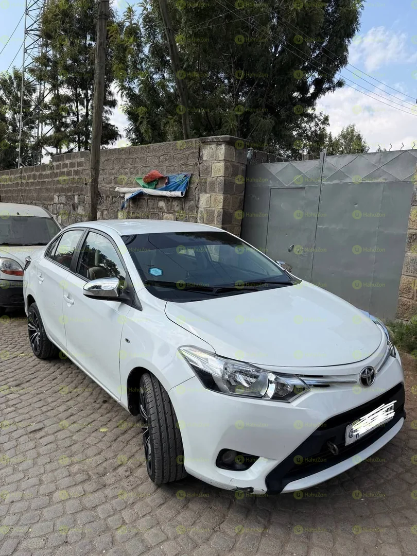 2015 Model-Toyota Yaris