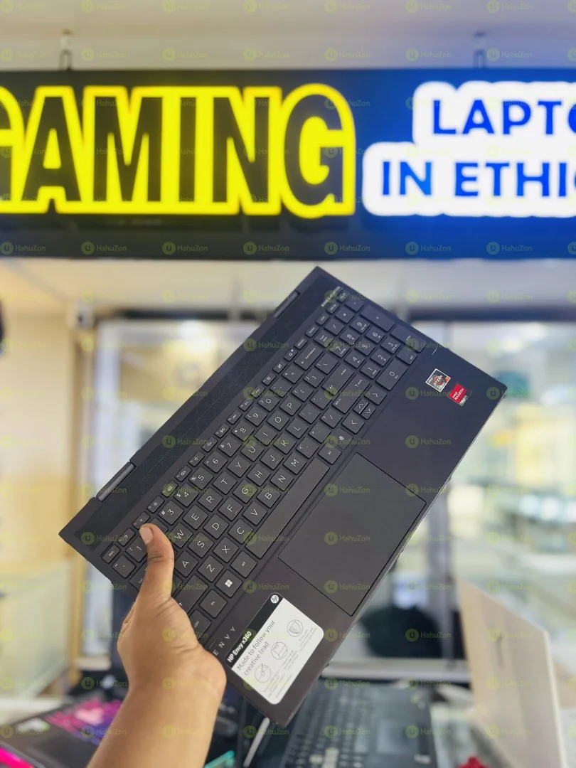 HP Envy x360 2-in-1 Ryzen 7-5700U Laptop