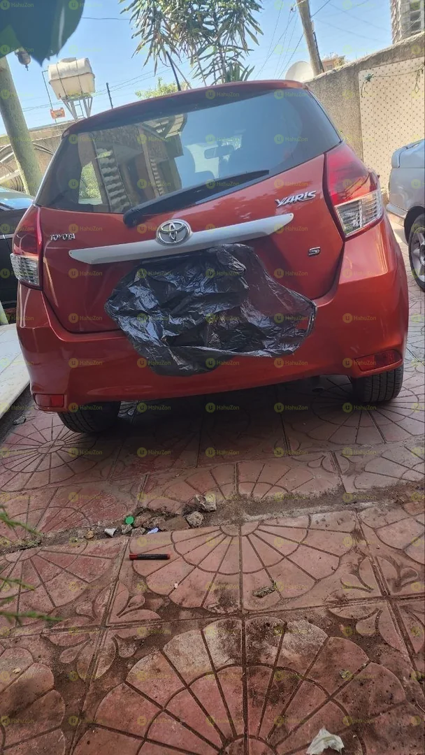 2017 Model-Yaris Compact