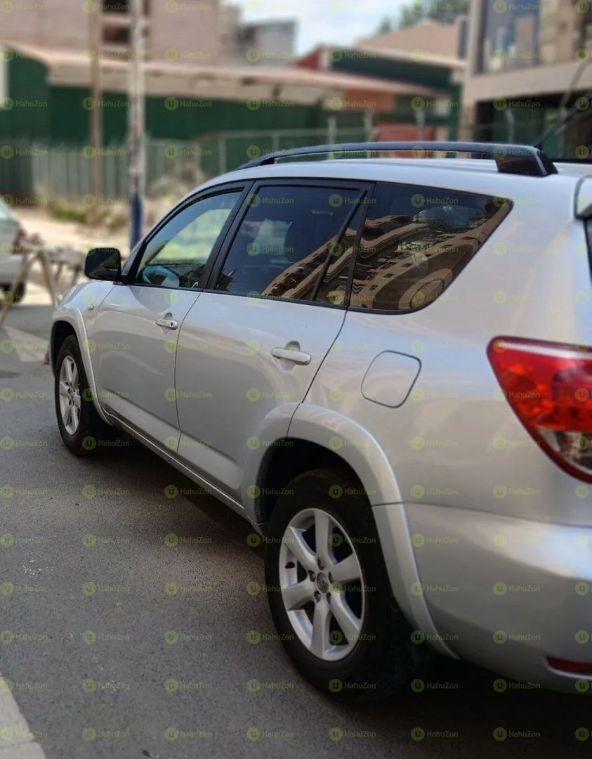 2008 Model-Toyota Rava 4