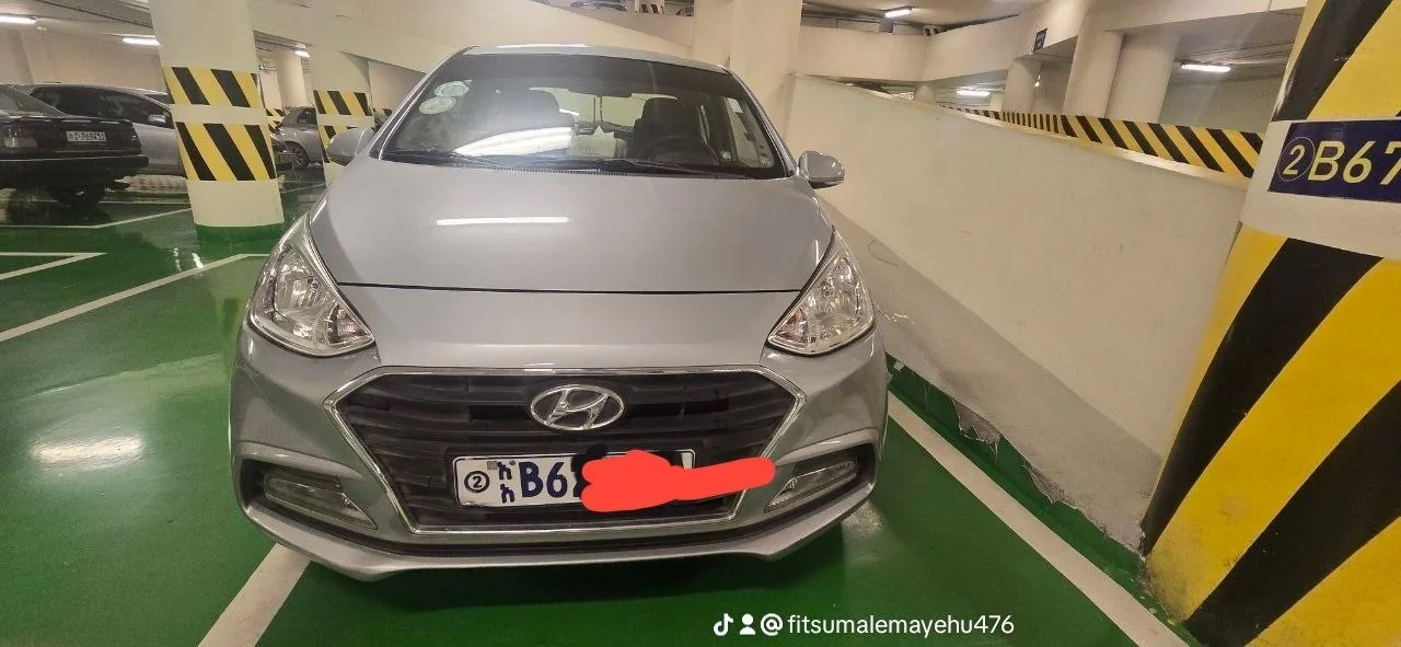 2020 Model-Hyundai Grand i10