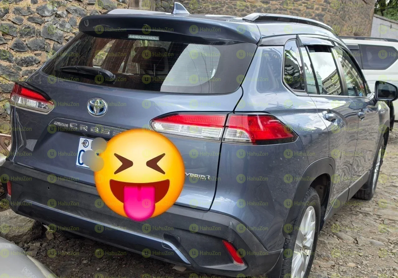 2024 Model-Toyota Corolla Cross Hybrid