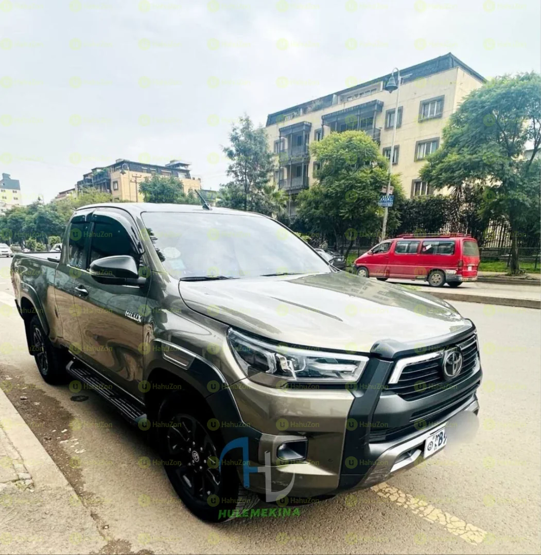 2021 Model-Toyota Hilux