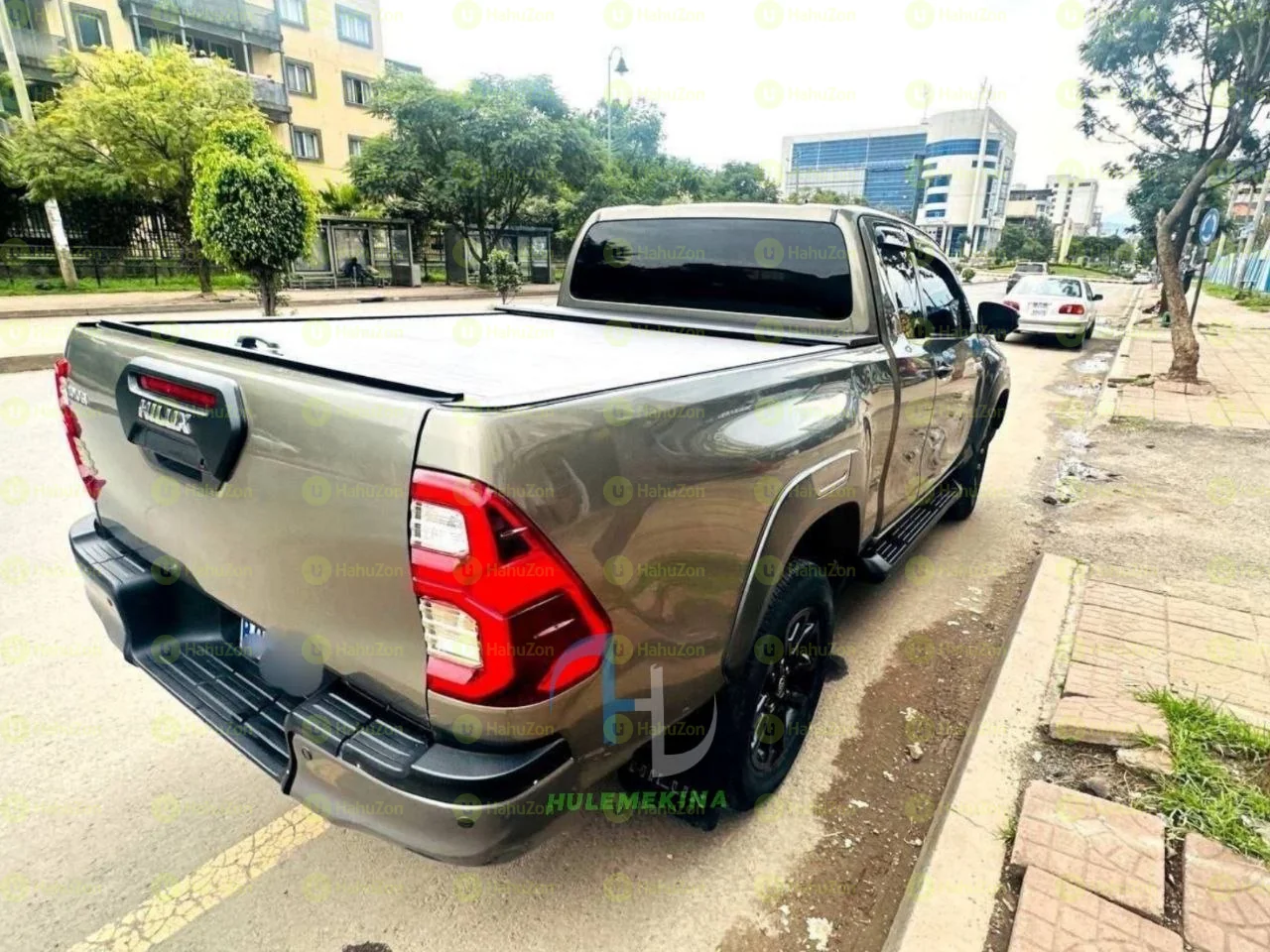2021 Model-Toyota Hilux
