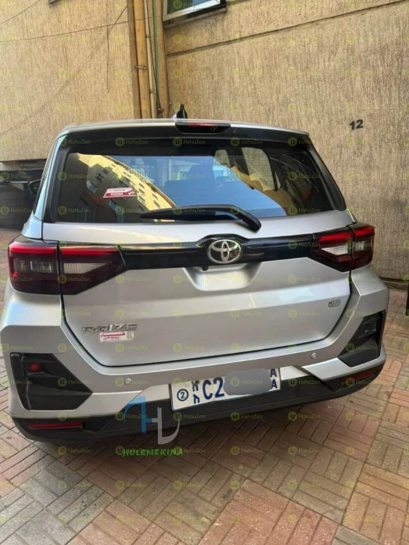 2022 Model-Toyota Raize