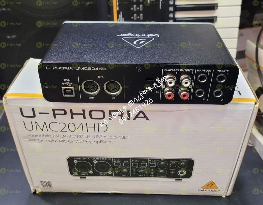 Behringer U -PHORIA UMC204HD 2i4 Sound Card