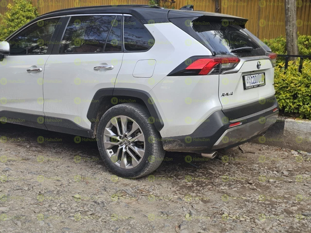 2022 Model-Toyota Rav4