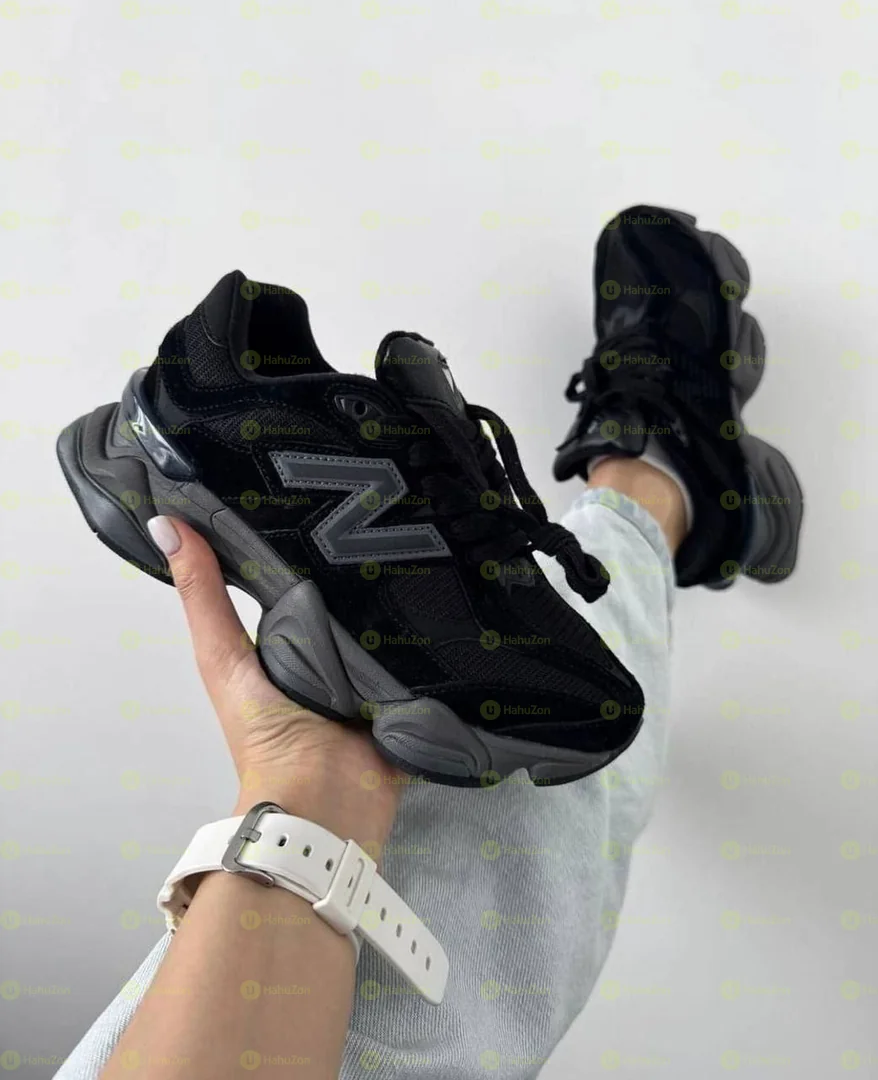 New Balance 9060 Woman's Shoes