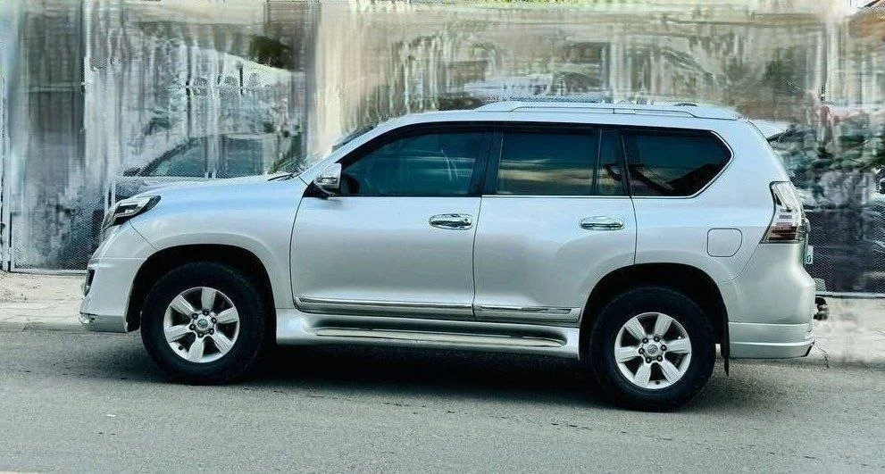 2016 Model-Toyota Land Cruiser Prado